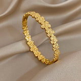 Bracelet manchette à fleurs en acier inoxydable 316L pour femmes, mode creuse florale esthétique Couple poignet empilé, bijoux cadeaux 𝓑2𝓢