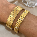 Bracelets élastiques en acier doré avec strass, réglables et résistants à l’eau. 𝓑2𝓢