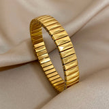 Bracelets élastiques en acier doré avec strass, réglables et résistants à l’eau. 𝓑2𝓢