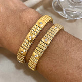 Bracelets élastiques en acier doré avec strass, réglables et résistants à l’eau. 𝓑2𝓢