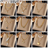 Collier MEYRROYU – pendentif rond en zircon, acier inoxydable 316L plaqué or 18K.