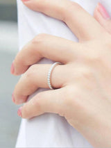 Bague femme en argent 925 avec zircon complet, fine et empilable – élégante pour tous les jours.