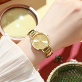Montre Femme Luxe – Cadran Rond, Bracelet Doré en Acier, Quartz 𝓑2𝓢
