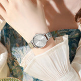 Montre Femme Luxe – Cadran Rond, Bracelet Doré en Acier, Quartz 𝓑2𝓢