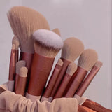 Set de 13 pinceaux de maquillage doux, idéal pour fond de teint, blush et fards. 𝓑2𝓢